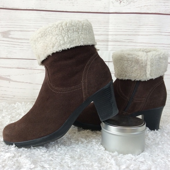 clarks warm boots